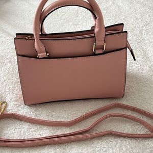 11x8 pink bag with detachable strap